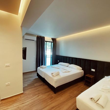 Adriatik Hotel Avlonya Dış mekan fotoğraf