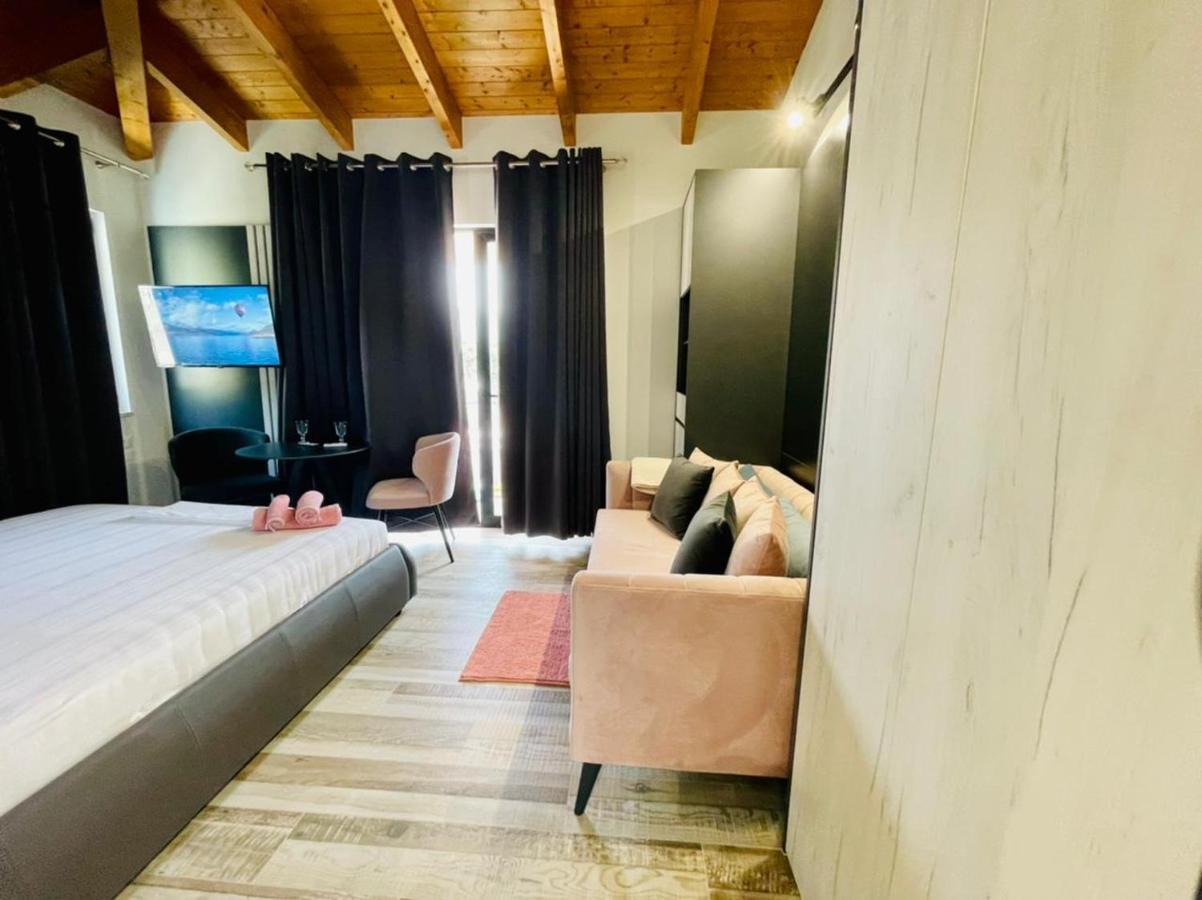 Adriatik Hotel Avlonya Dış mekan fotoğraf