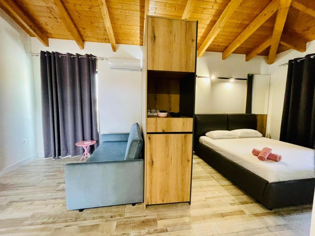 Adriatik Hotel Avlonya Dış mekan fotoğraf